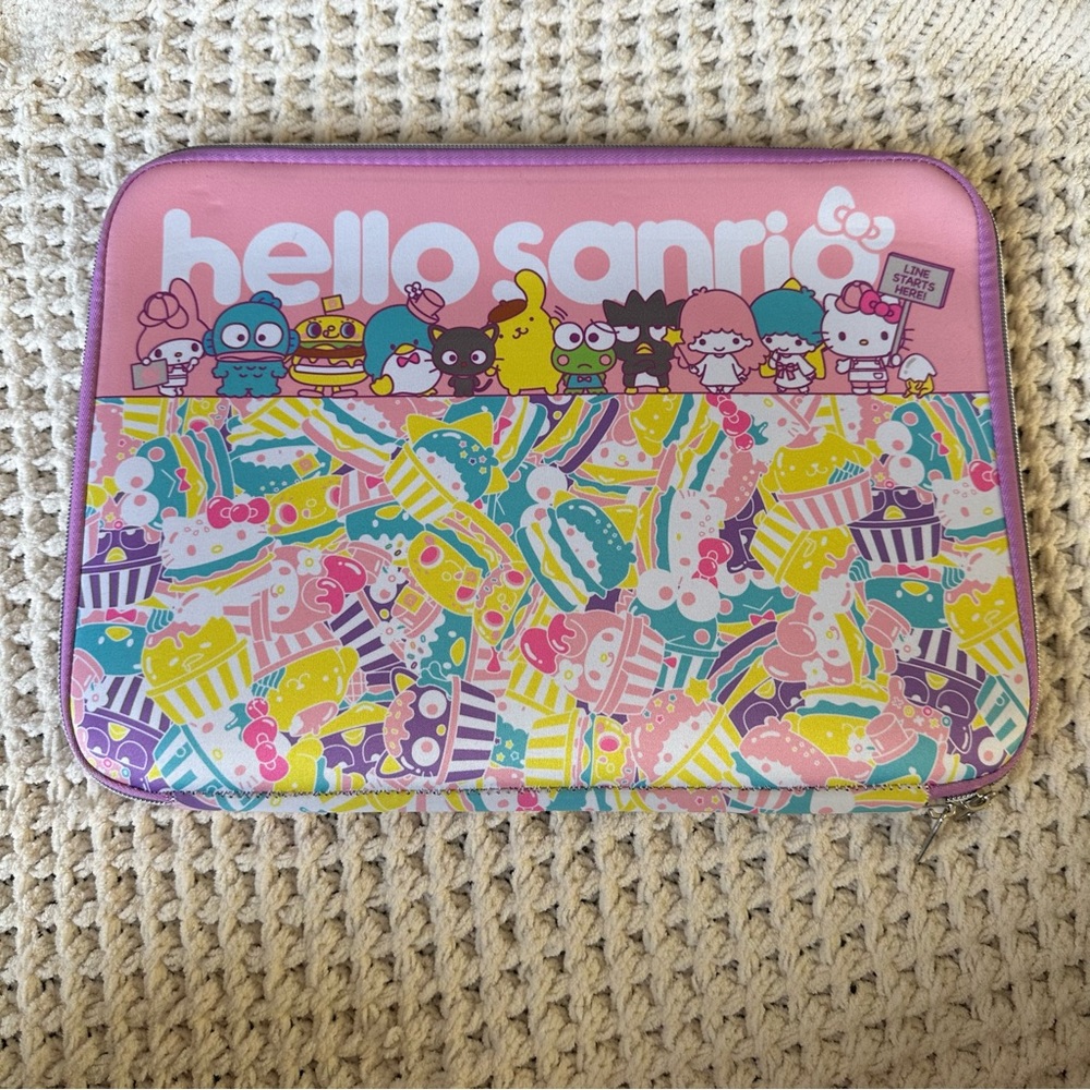 hello sanrio laptop case